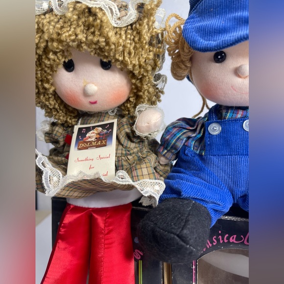 Vintage 90s Dollmax Bundle of 2 ANIMATED WIND UP DOLLS WITH MUSIC BOX HTF - Picture 6 of 13